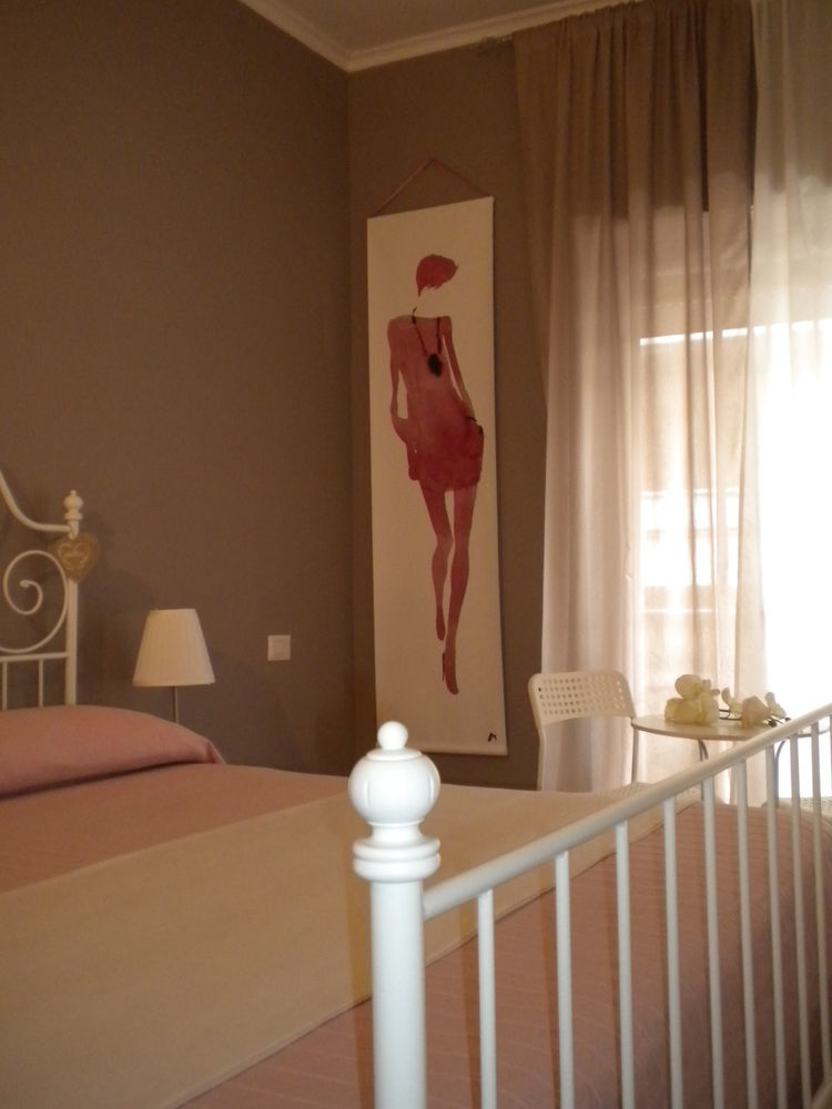 Roma Amor 396 外观 照片