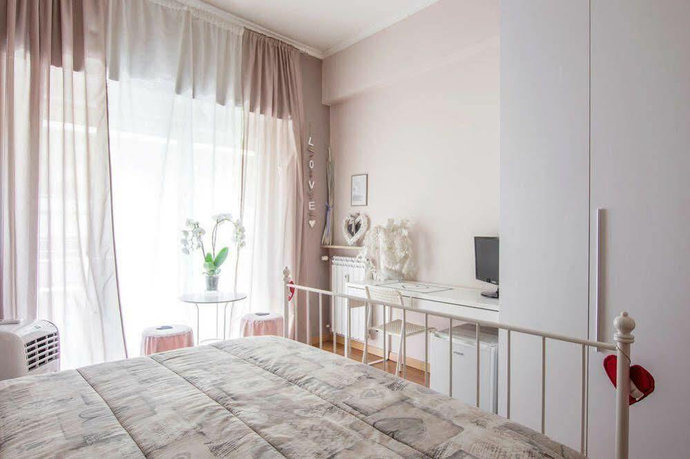 Roma Amor 396 外观 照片